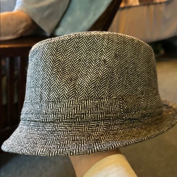 Mixed Fedora Hat Lot - Neutral & Patterned Styles - Picture 9 of 11